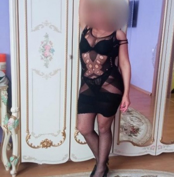 Я нежная, красивая и опытная - гарантирую тебе незабываемое время! 💋 Я предлагаю широкий спектр услуг, чтобы удовлетворить все твои сексуальные желания. Позволь мне сделать твои фантазии реальностью! ✨ С моими магическими руками и умелыми губами ты почувствуешь себя настоящим мужчиной. 🌟 Я живу и работаю в Москве, где тебе будет комфортно и уютно со мной. Если тебе интересно, я могу поделиться своими отзывами и фотографиями, чтобы ты мог оценить мои достоинства. Так что не теряй времени и свяжись со мной прямо сейчас! 💕 Дашенька